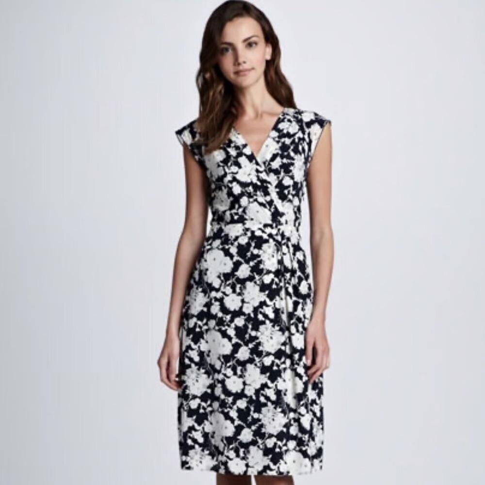 Tory Burch Victoria cap sleep wrap dress navy blue & white floral size 12 L